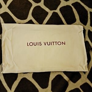 L Vuitton Dust Cover 7 x 12
